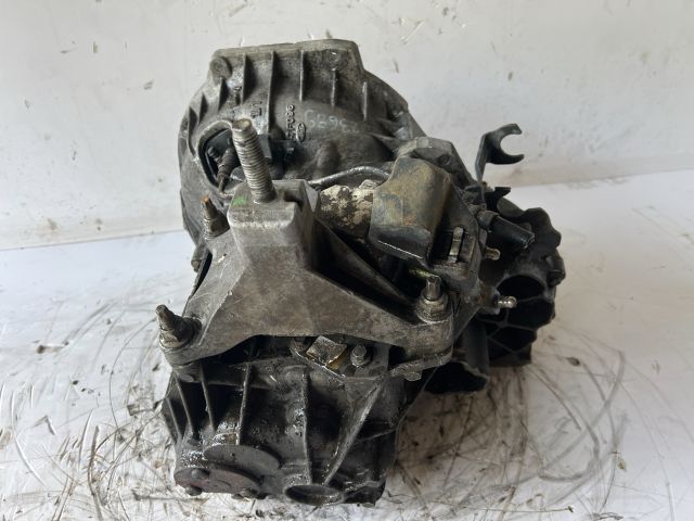 bontott FORD FOCUS I Váltó (Mechanikus)