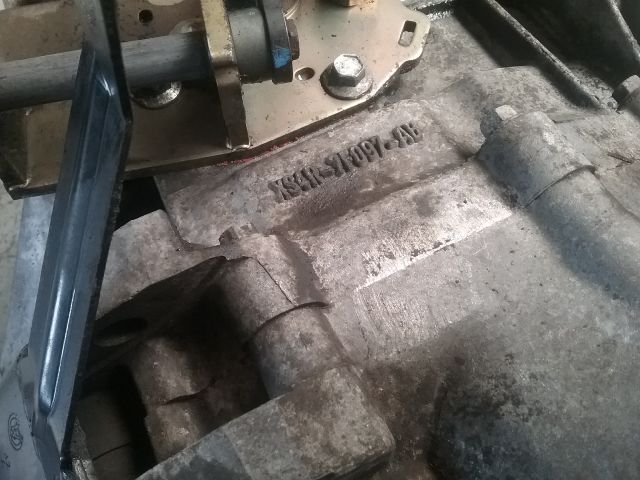 bontott FORD FOCUS I Váltó (Mechanikus)