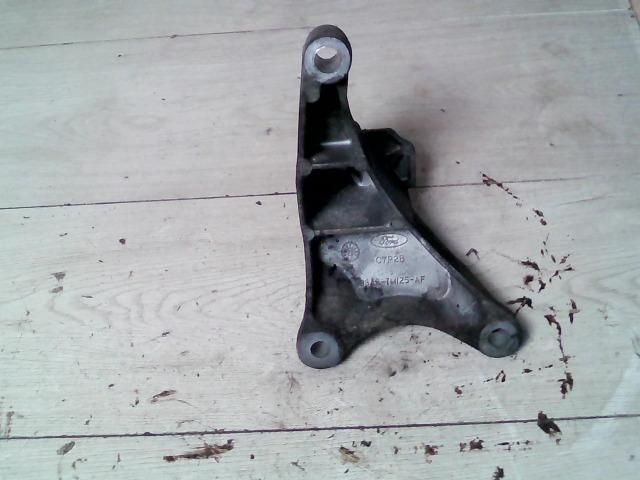 bontott FORD FOCUS I Váltó Tartó Bak (Pozíciófüggetlen)