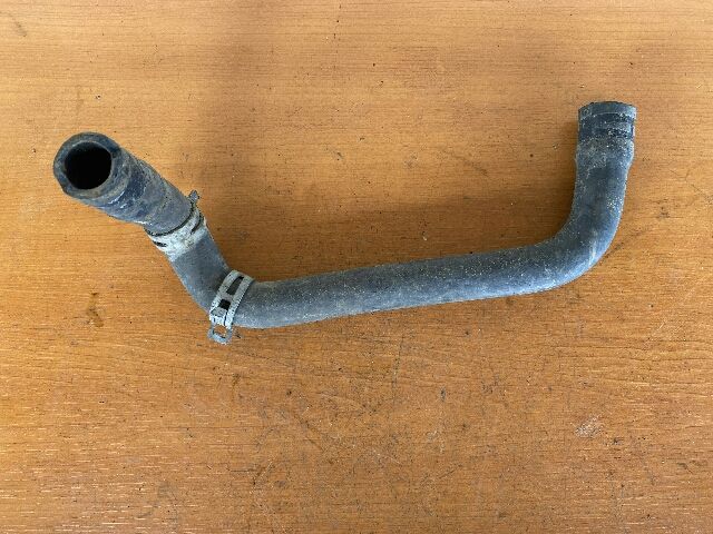 bontott FORD FOCUS I Vízcső