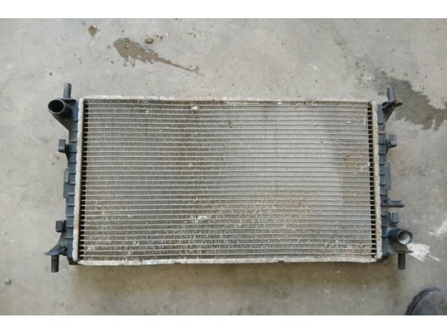 bontott FORD FOCUS I Vízhűtő Radiátor (Klímás)