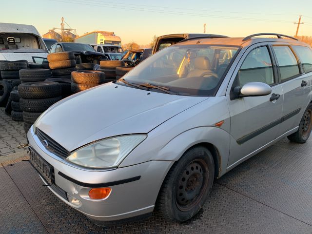 bontott FORD FOCUS I Homlokfal (Üres lemez)