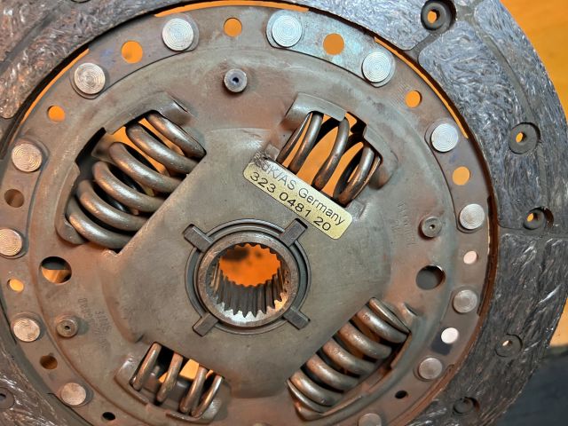 bontott FORD FOCUS I Kuplung Szett (Szerkezet, Tárcsa)