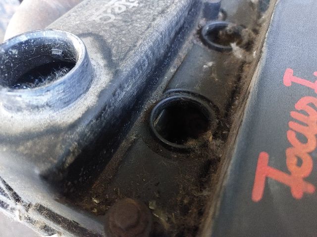 bontott FORD FOCUS I Motor (Fűzött blokk hengerfejjel)