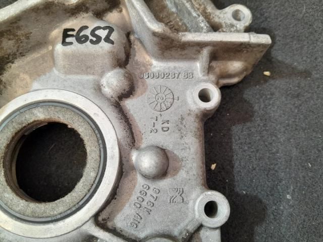 bontott FORD FOCUS I Olajszivattyú