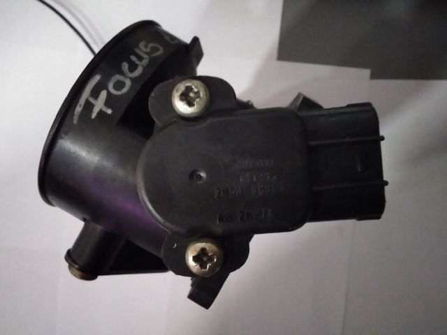 bontott FORD FOCUS I Fojtószelep (Mechanikus)
