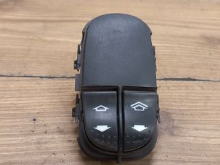 bontott FORD FOCUS I Ablakemelő Kapcsoló Négyes / Kettes