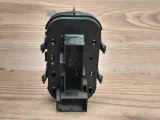 bontott FORD FOCUS I Ablakemelő Kapcsoló Négyes / Kettes