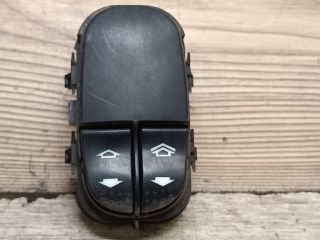 bontott FORD FOCUS I Ablakemelő Kapcsoló Négyes / Kettes