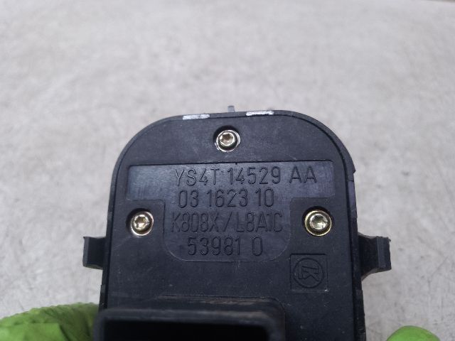 bontott FORD FOCUS I Ablakemelő Kapcsoló Négyes / Kettes