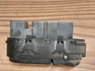 bontott FORD FOCUS I Ablakemelő Kapcsoló Négyes / Kettes