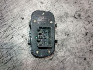 bontott FORD FOCUS I Ablakemelő Kapcsoló Négyes / Kettes