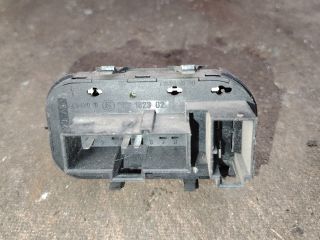 bontott FORD FOCUS I Ablakemelő Kapcsoló Négyes / Kettes