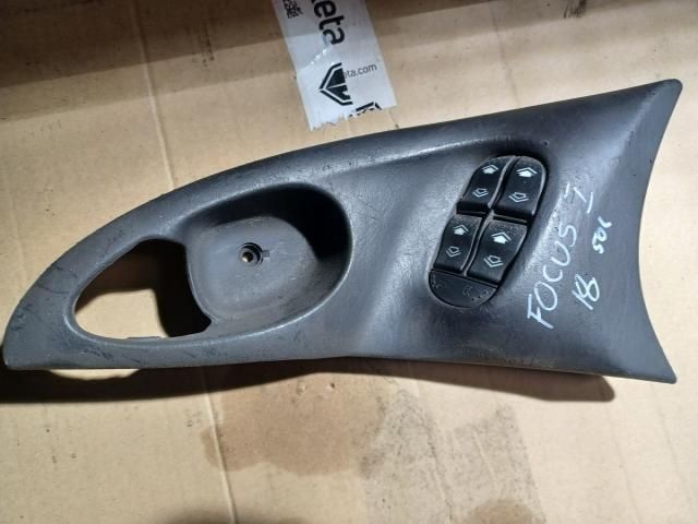 bontott FORD FOCUS I Ablakemelő Kapcsoló Négyes / Kettes