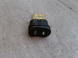 bontott FORD FOCUS I Ablakemelő Kapcsoló (Pozíciófüggetlen)