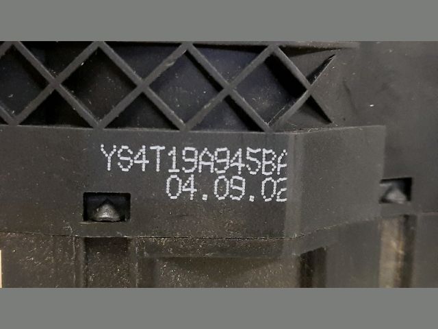 bontott FORD FOCUS I Ablakfűtés Kapcsoló