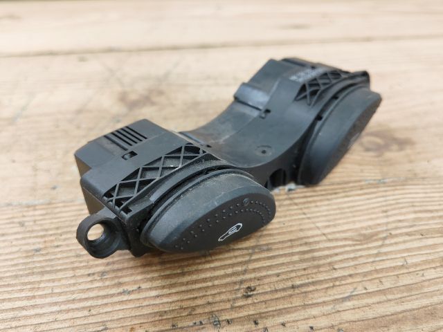 bontott FORD FOCUS I Ablakfűtés Kapcsoló