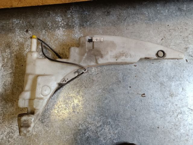 bontott FORD FOCUS I Ablakmosó Tartály