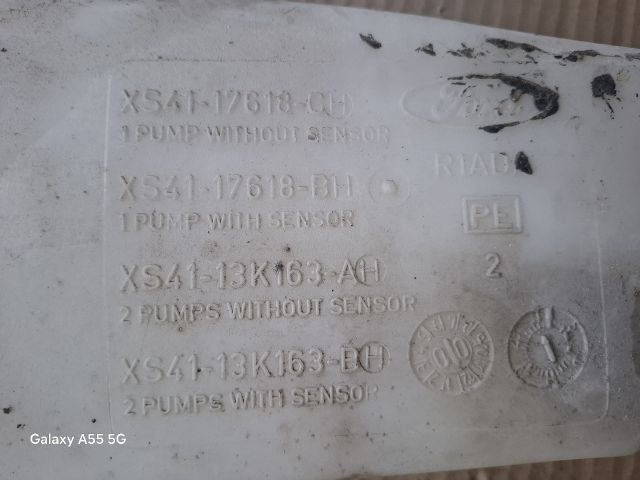 bontott FORD FOCUS I Ablakmosó Tartály