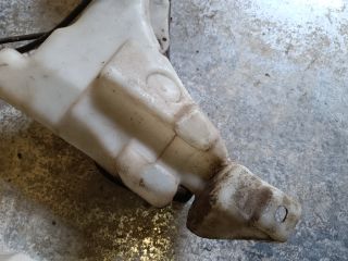 bontott FORD FOCUS I Ablakmosó Tartály