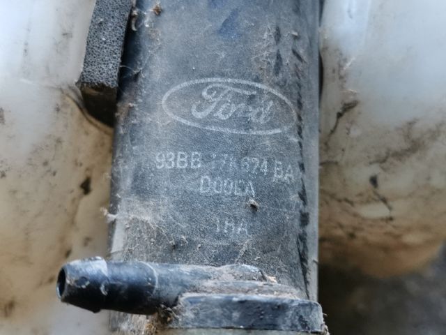 bontott FORD FOCUS I Ablakmosó Tartály