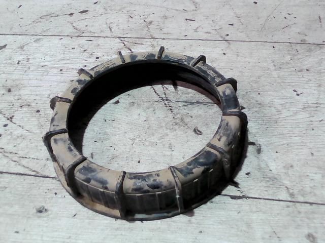 bontott FORD FOCUS I AC Pumpa Rögzítő Gyűrű