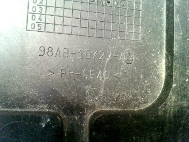 bontott FORD FOCUS I Akkumulátor Tartó