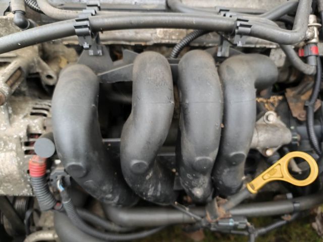 bontott FORD FOCUS I Bal A Oszlop Burkolat