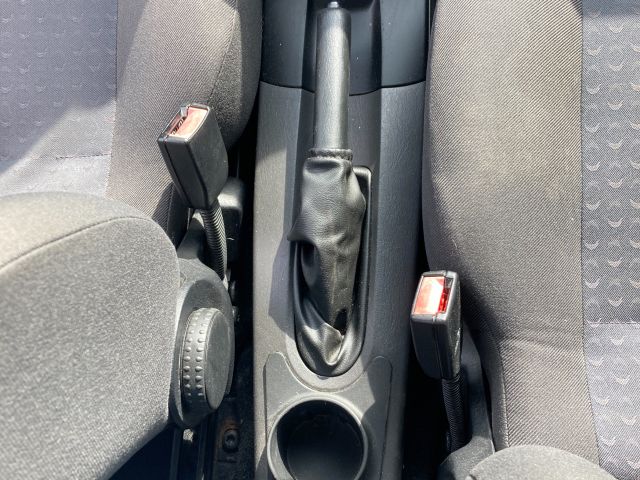 bontott FORD FOCUS I Bal C Oszlop Burkolat