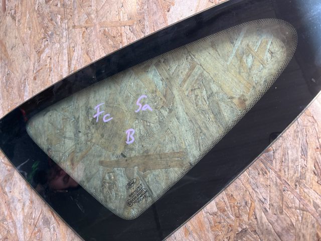 bontott FORD FOCUS I Bal C Oszlop Oldalablak Üveg