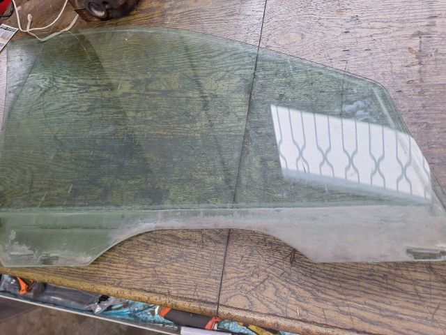 bontott FORD FOCUS I Bal első Ablak