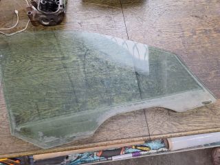 bontott FORD FOCUS I Bal első Ablak