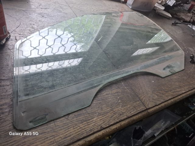 bontott FORD FOCUS I Bal első Ablak