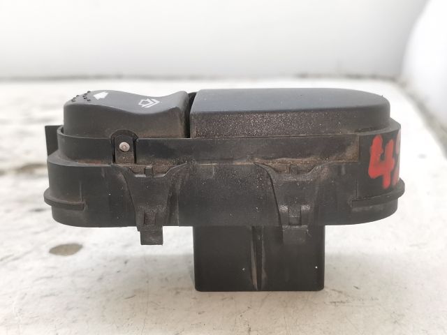 bontott FORD FOCUS I Bal első Ablakemelő Kapcsoló