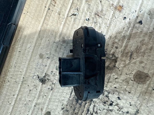 bontott FORD FOCUS I Bal első Ablakemelő Kapcsoló