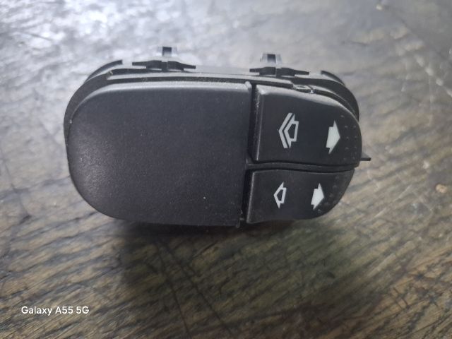 bontott FORD FOCUS I Bal első Ablakemelő Kapcsoló