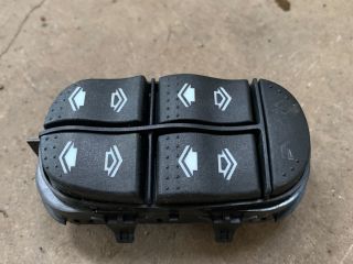 bontott FORD FOCUS I Bal első Ablakemelő Kapcsoló