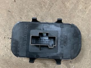 bontott FORD FOCUS I Bal első Ablakemelő Kapcsoló