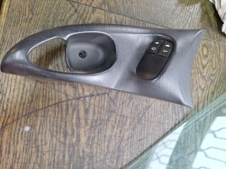 bontott FORD FOCUS I Bal első Ablakemelő Kapcsoló