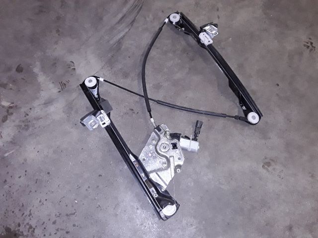 bontott FORD FOCUS I Bal első Ablakemelő Szerkezet (Elektromos)