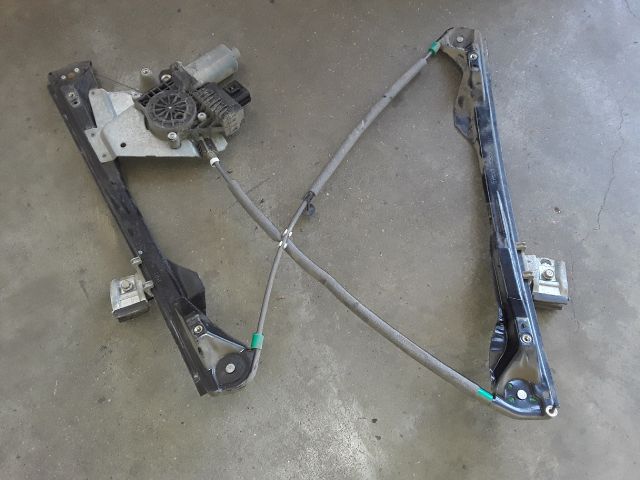 bontott FORD FOCUS I Bal első Ablakemelő Szerkezet (Elektromos)