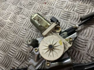 bontott FORD FOCUS I Bal első Ablakemelő Szerkezet (Elektromos)