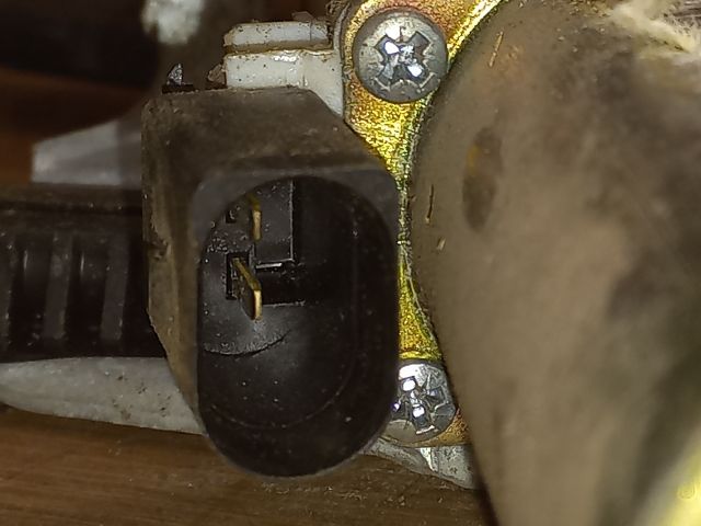 bontott FORD FOCUS I Bal első Ablakemelő Szerkezet (Elektromos)