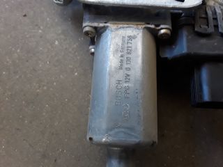 bontott FORD FOCUS I Bal első Ablakemelő Szerkezet (Elektromos)