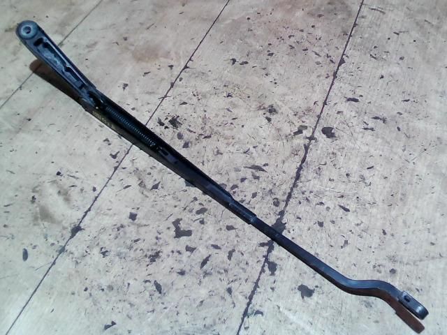 bontott FORD FOCUS I Bal első Ablaktörlő Kar