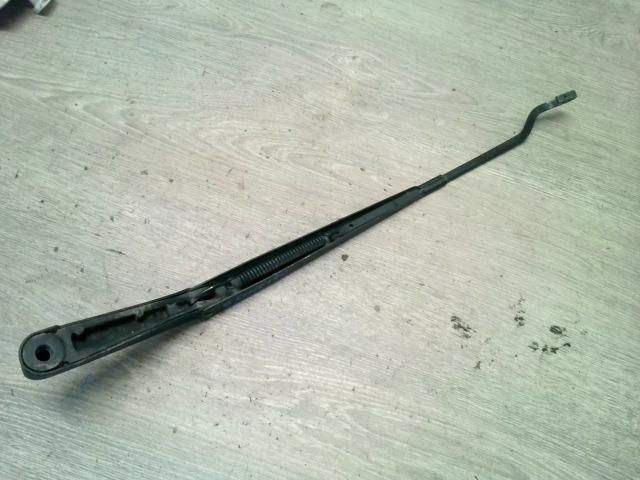 bontott FORD FOCUS I Bal első Ablaktörlő Kar