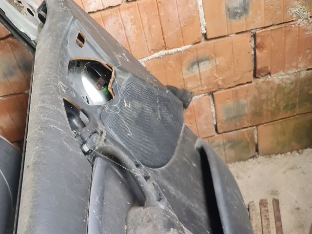 bontott FORD FOCUS I Bal első Ajtó Kárpit