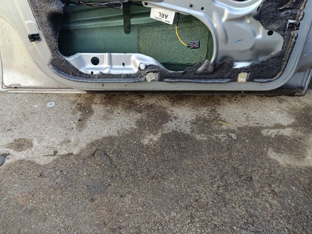 bontott FORD FOCUS I Bal első Ajtó (Üres lemez)