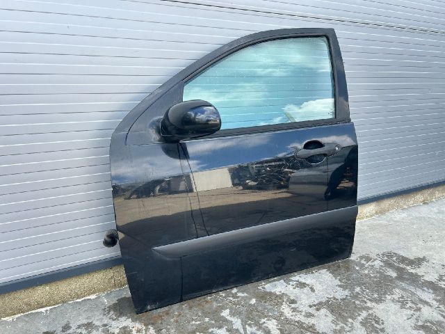 bontott FORD FOCUS I Bal első Ajtó (Üres lemez)