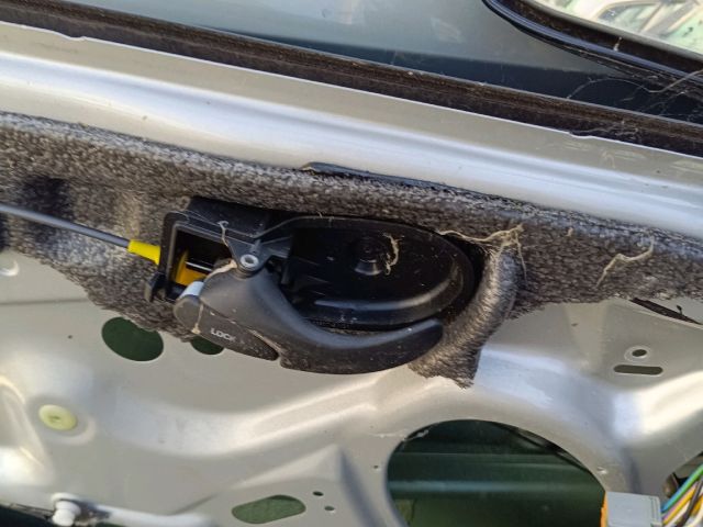 bontott FORD FOCUS I Bal első Ajtó (Üres lemez)